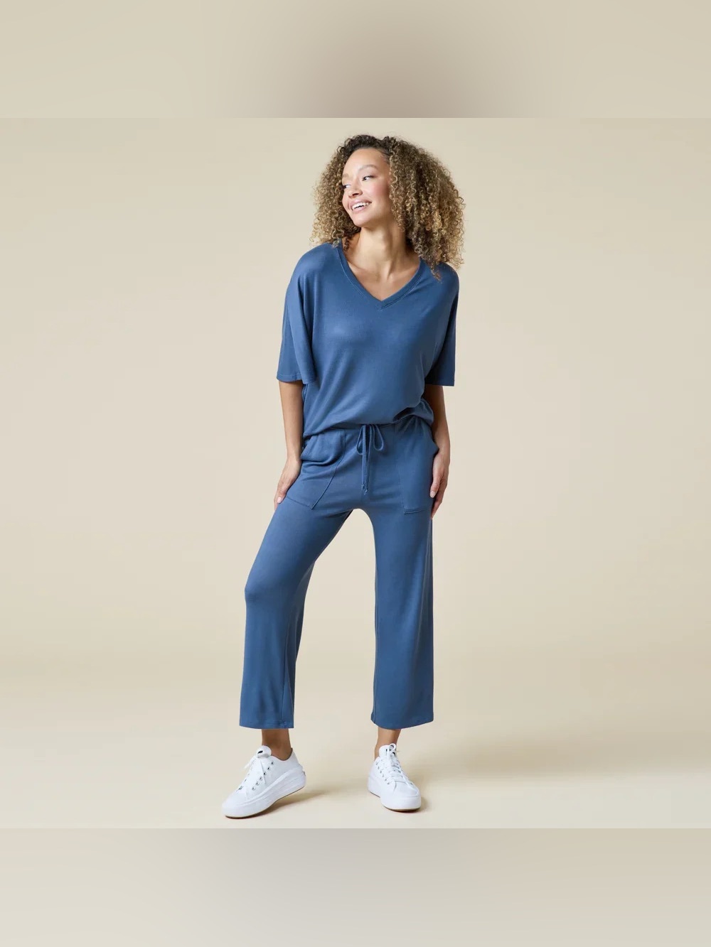 🆕 Softies Dream Relaxed V-Neck w/ Capri Lounge Set Indigo NWT SZ SM